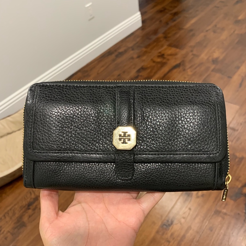 Tory Burch wallet🖤